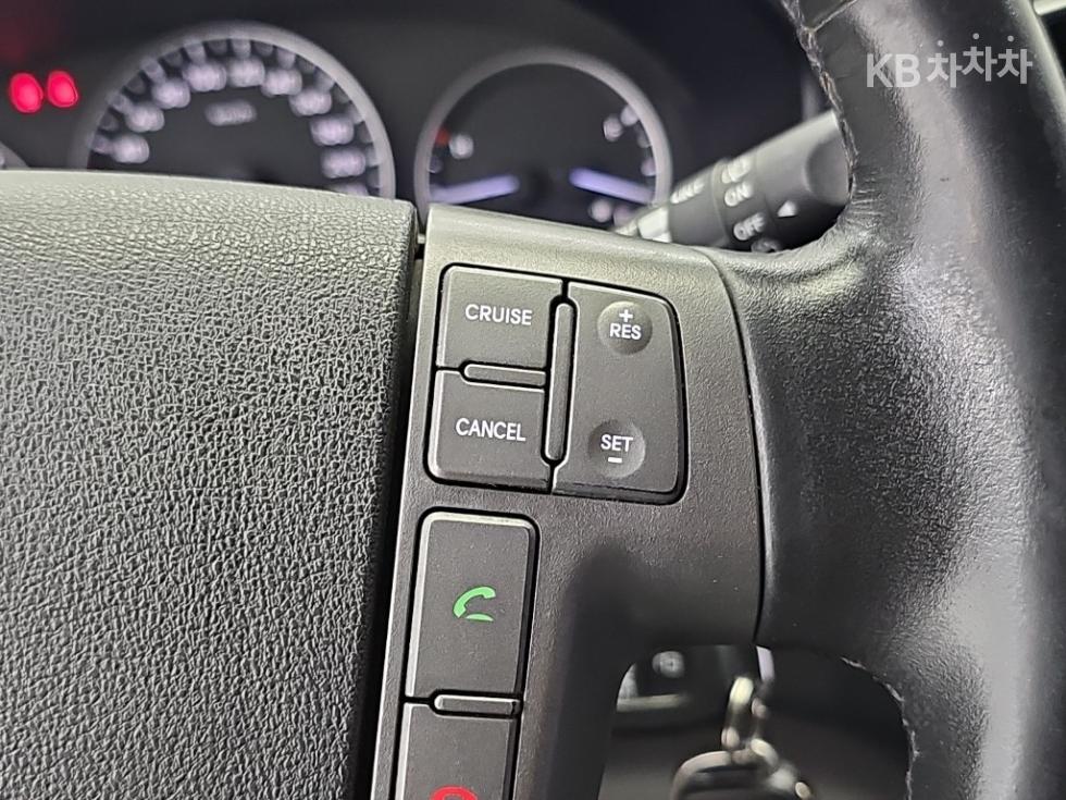 Hyundai Starex — miniaturë 16