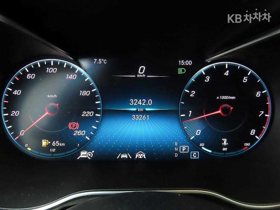 Mercedes-Benz C-klasse, 2021, фотография 8