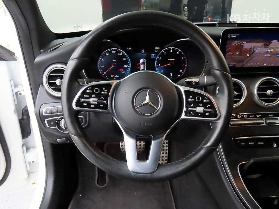 Mercedes-Benz C-klasse, 2021, фотография 9