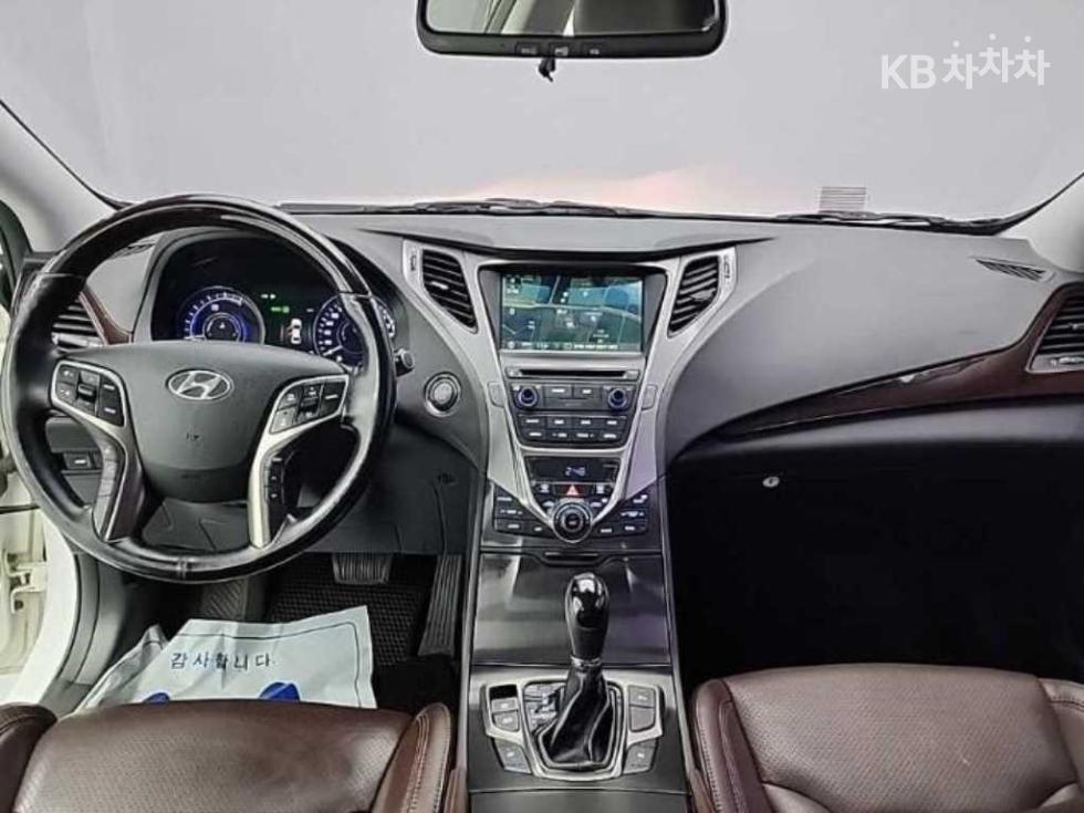 Hyundai Grandeur, 2015, фотография 6