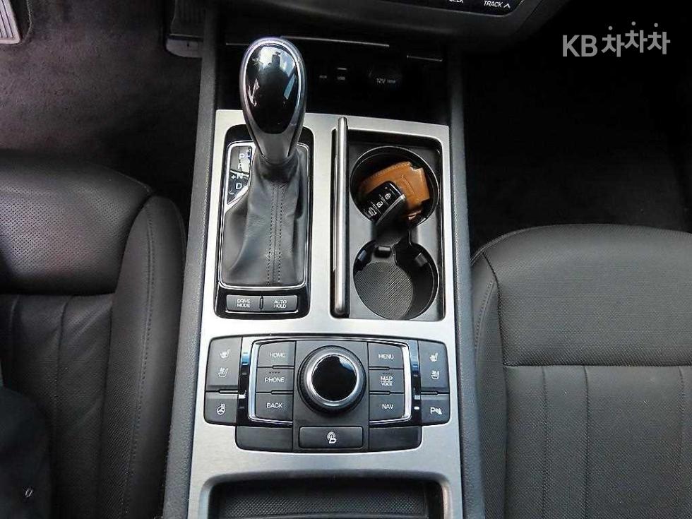 Hyundai Genesis, 2015, фотография 11