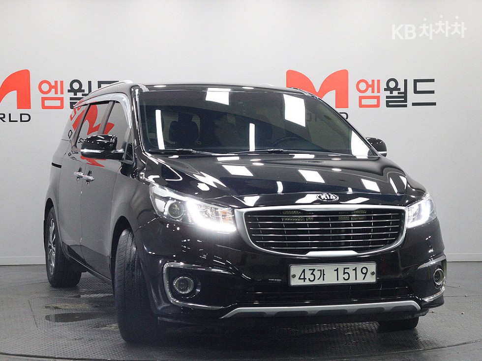 Kia Carnival — miniaturë 2