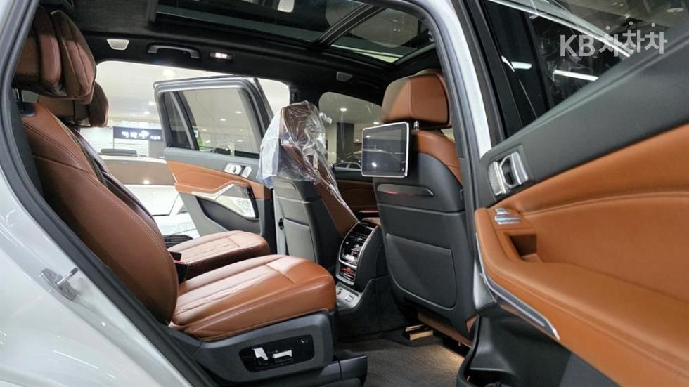 BMW X7, 2021, фотография 7