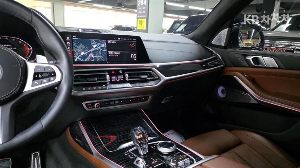 BMW X7, 2021, фотография 8
