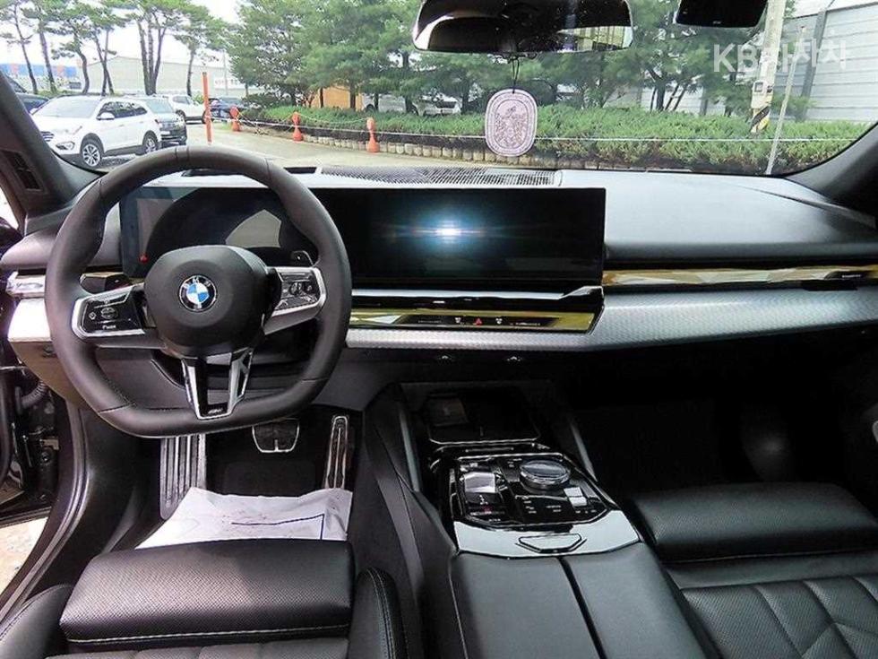 BMW 5er, 2025, фотография 7