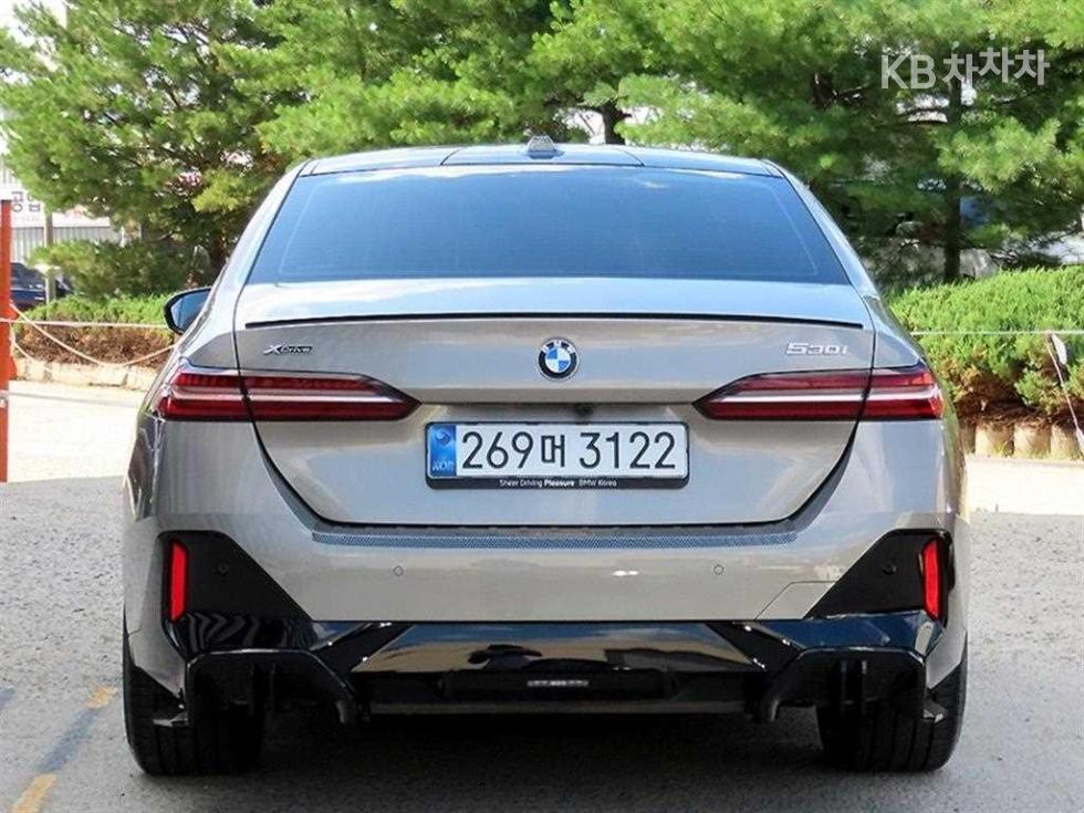 BMW 5er, 2025, фотография 4