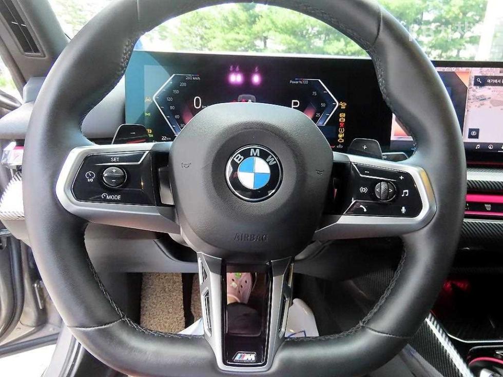 BMW 5er, 2025, фотография 8