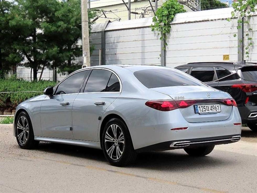 Mercedes-Benz E-klasse, 2024, фотография 3