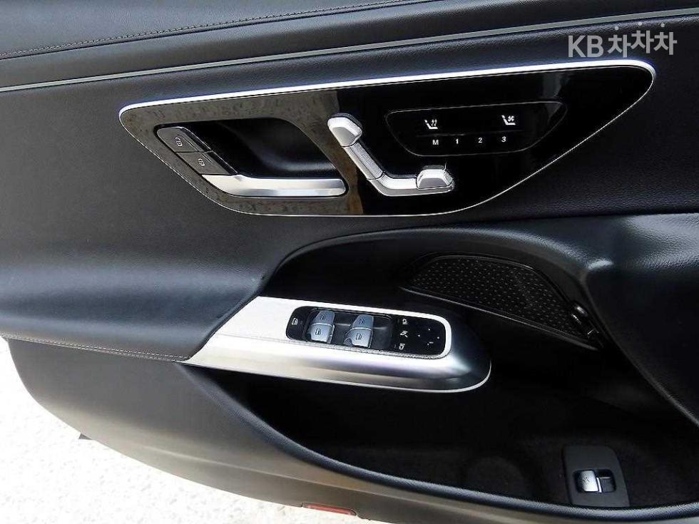 Mercedes-Benz E-klasse, 2024, фотография 11