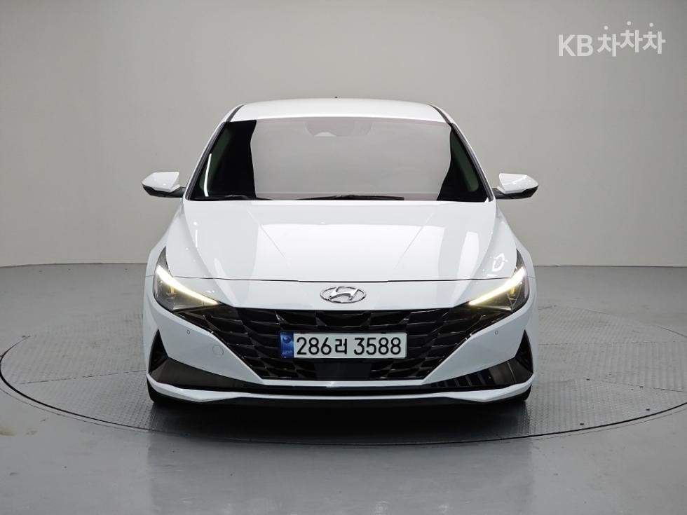Hyundai Avante, 2021, фотография 2