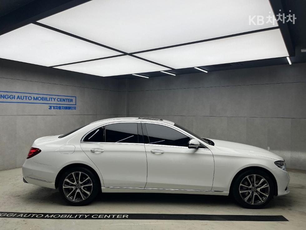 Mercedes-Benz E-klasse, 2018, фотография 2