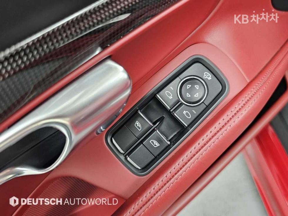 Porsche 718 — miniaturë 18