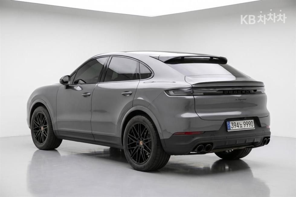 Porsche Cayenne — miniaturë 7