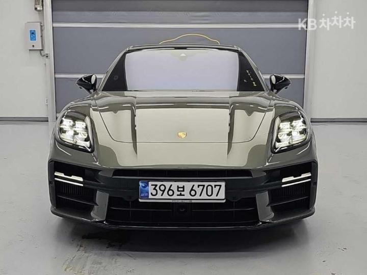 Porsche Panamera — miniaturë 2