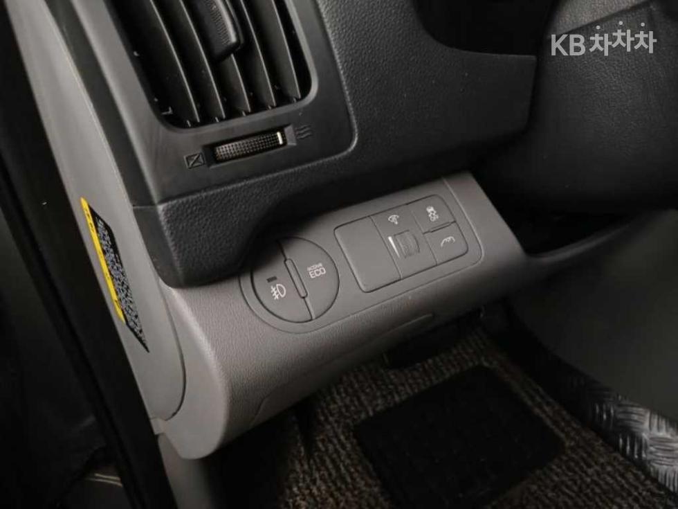 Hyundai Starex — miniaturë 12