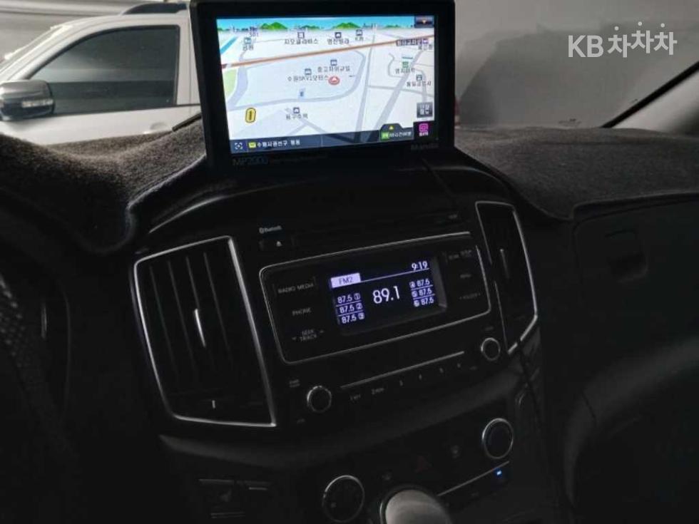 Hyundai Starex — miniaturë 13