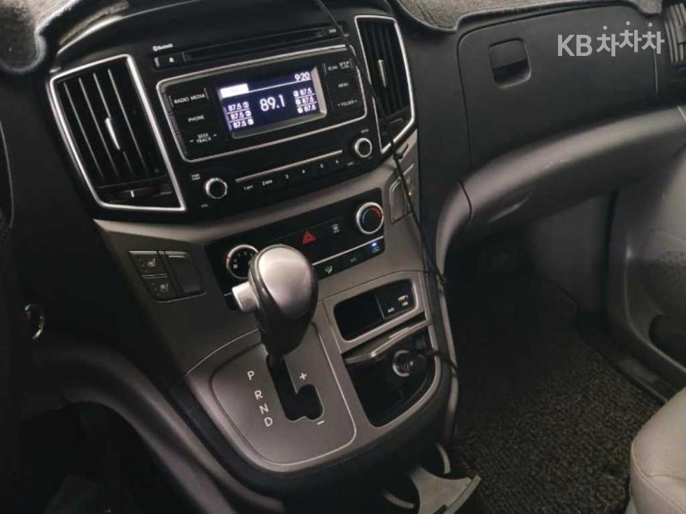 Hyundai Starex — miniaturë 15