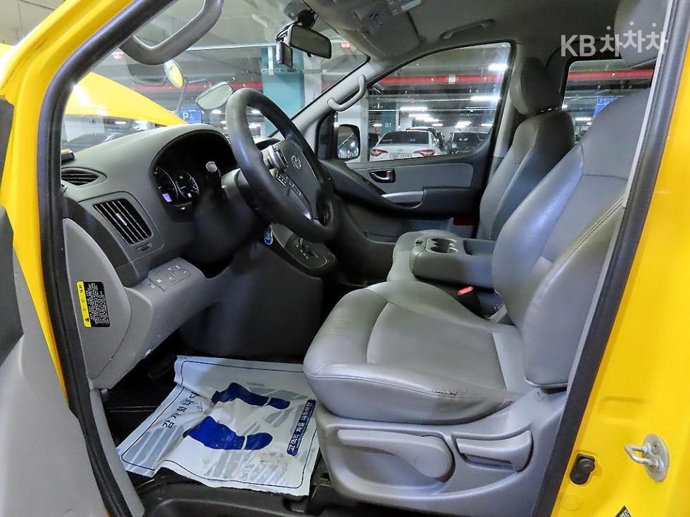 Hyundai Starex — miniaturë 6