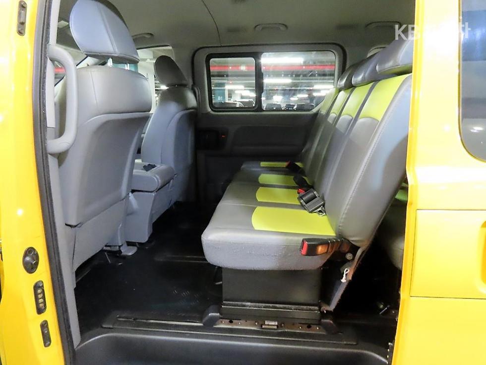 Hyundai Starex — miniaturë 7