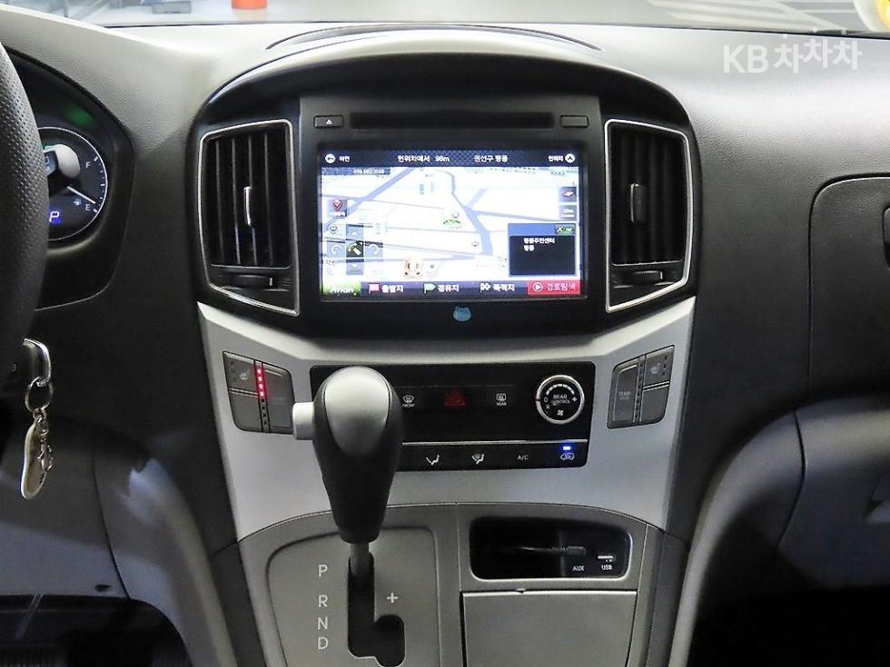 Hyundai Starex — miniaturë 12