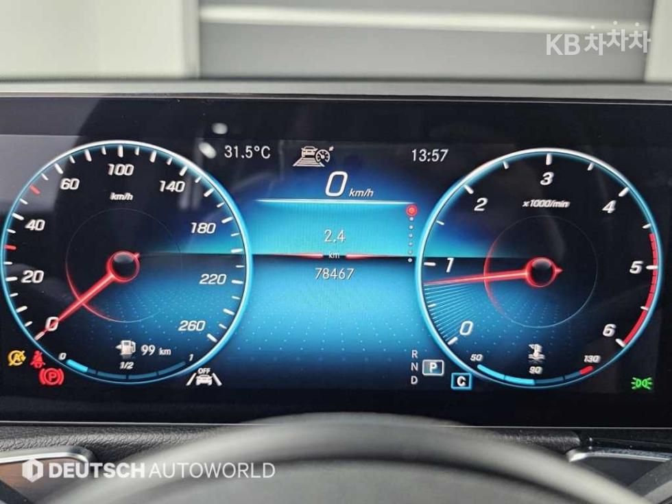 Mercedes-Benz GLB, 2021, фотография 8