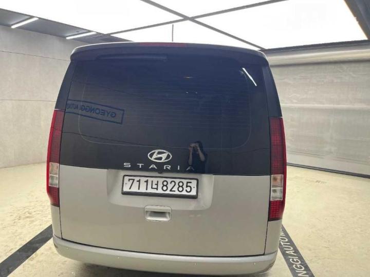 Hyundai Staria — miniaturë 3