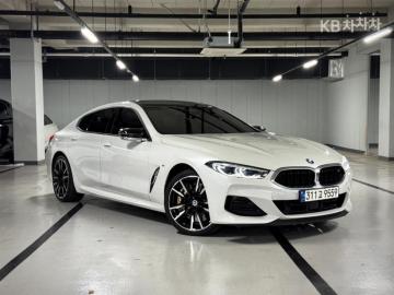 BMW 8er, 2023