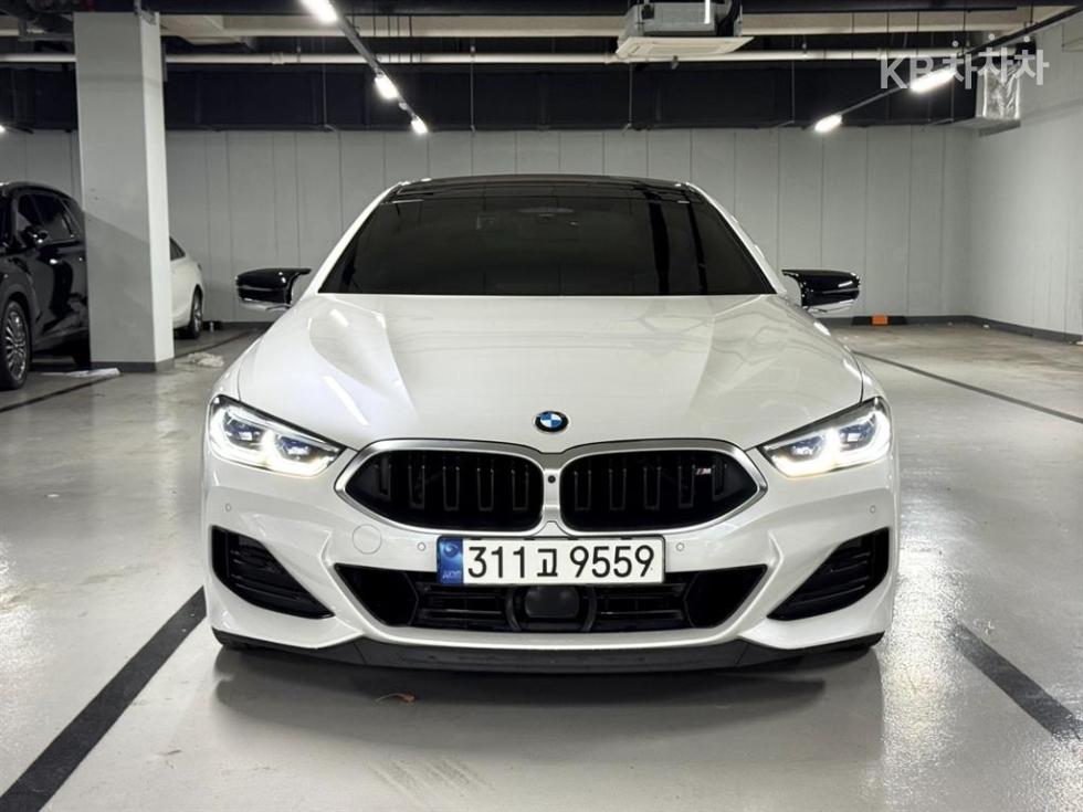 BMW 8er, 2023, фотография 3
