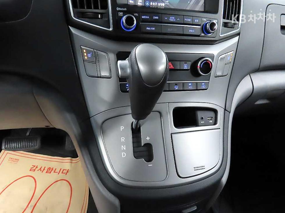 Hyundai Starex — miniaturë 13