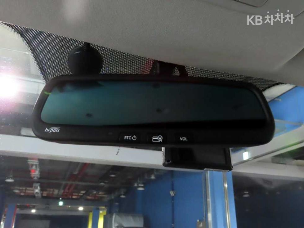 Hyundai Starex — miniaturë 16
