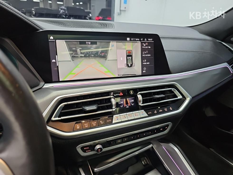 BMW X6, 2023, фотография 10