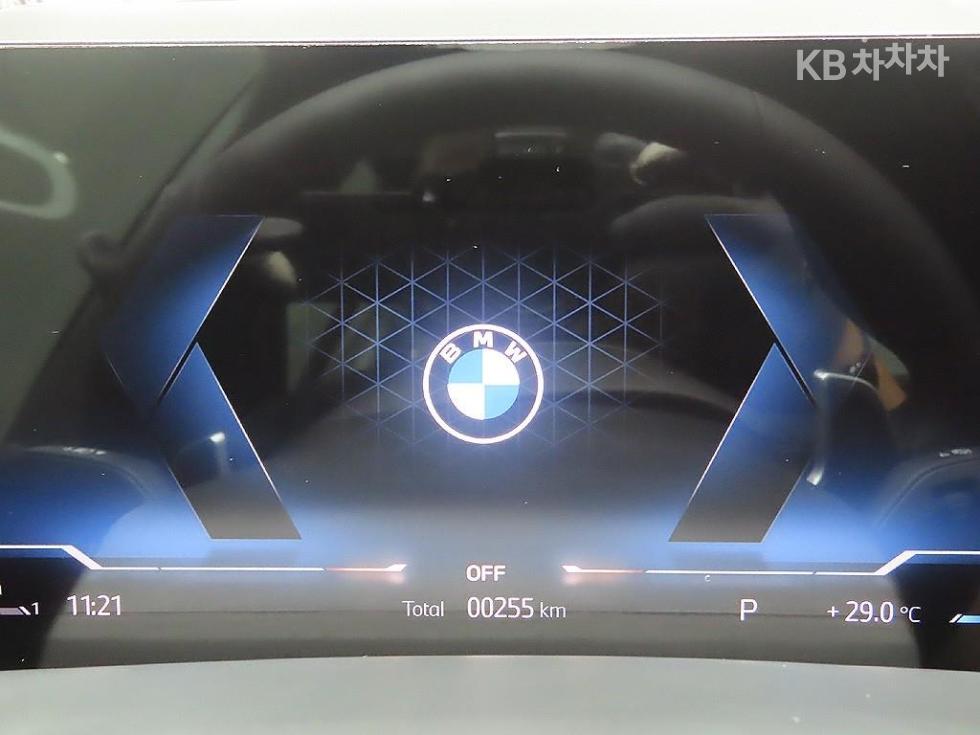 BMW X5 — miniaturë 6