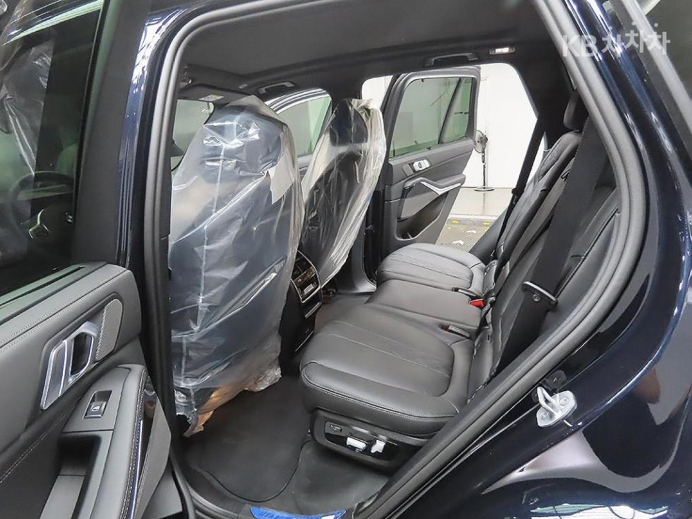 BMW X5 — miniaturë 8