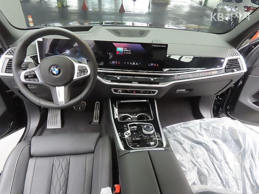 BMW X5 — miniaturë 9