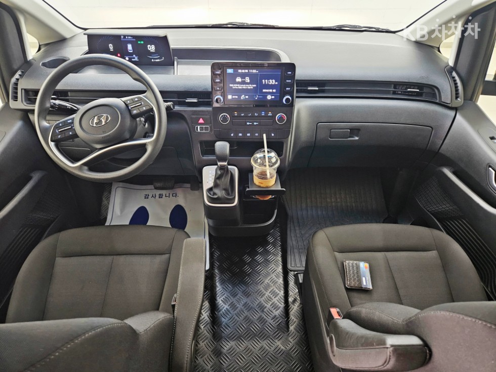 Hyundai Staria — miniaturë 14