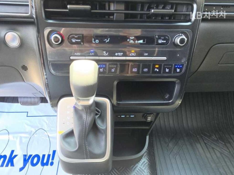 Hyundai Staria — miniaturë 9