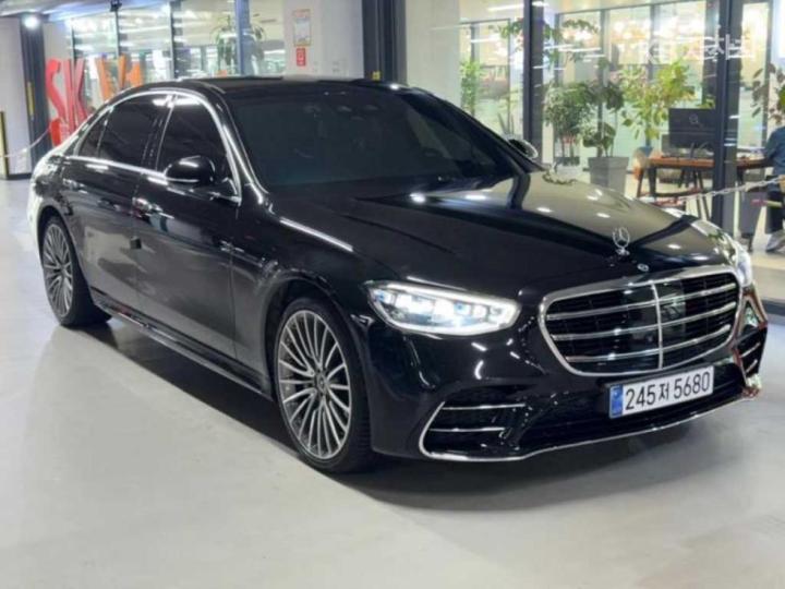 Mercedes-Benz S-klasse — miniaturë 3
