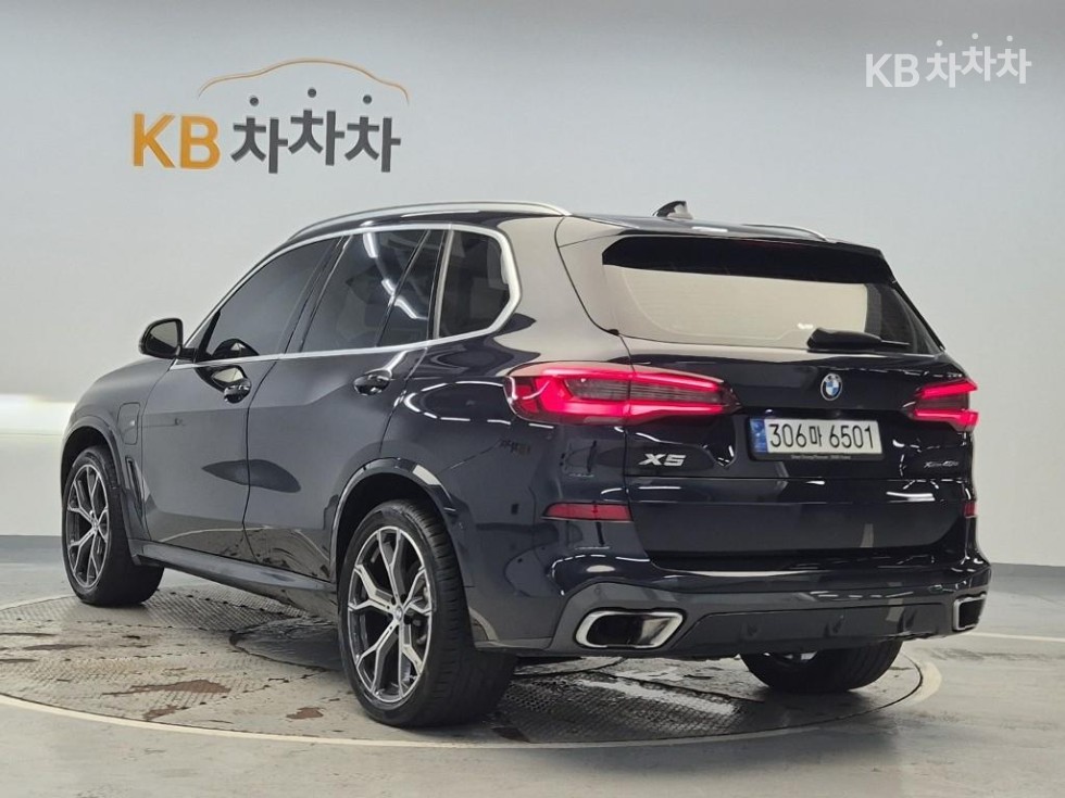 BMW X5, 2021, фотография 3