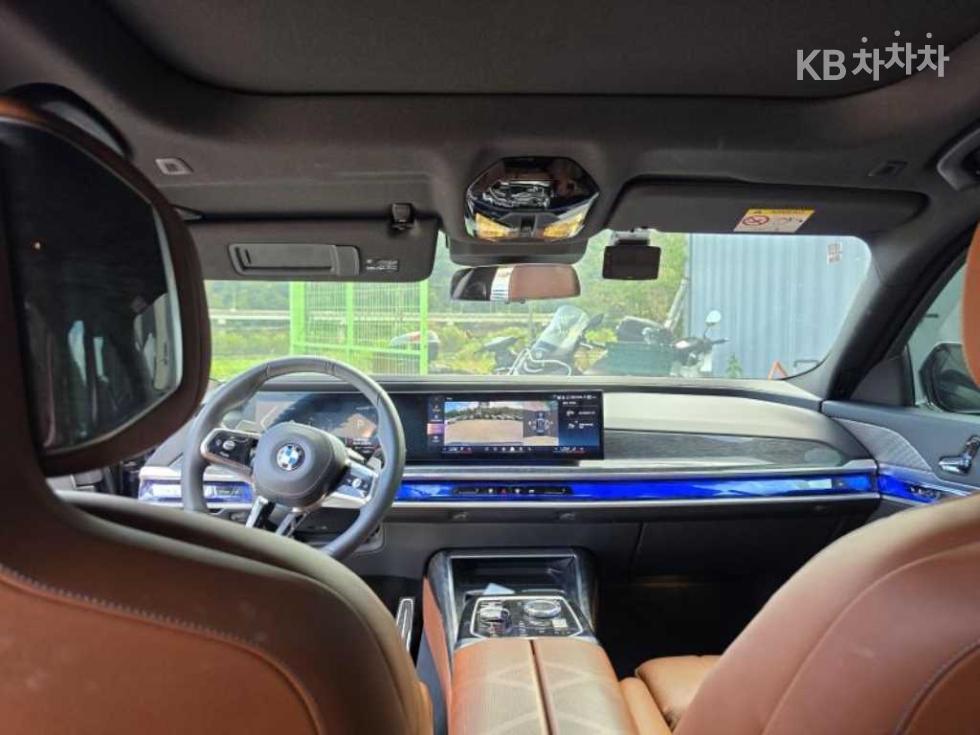 BMW 7er, 2024, фотография 3