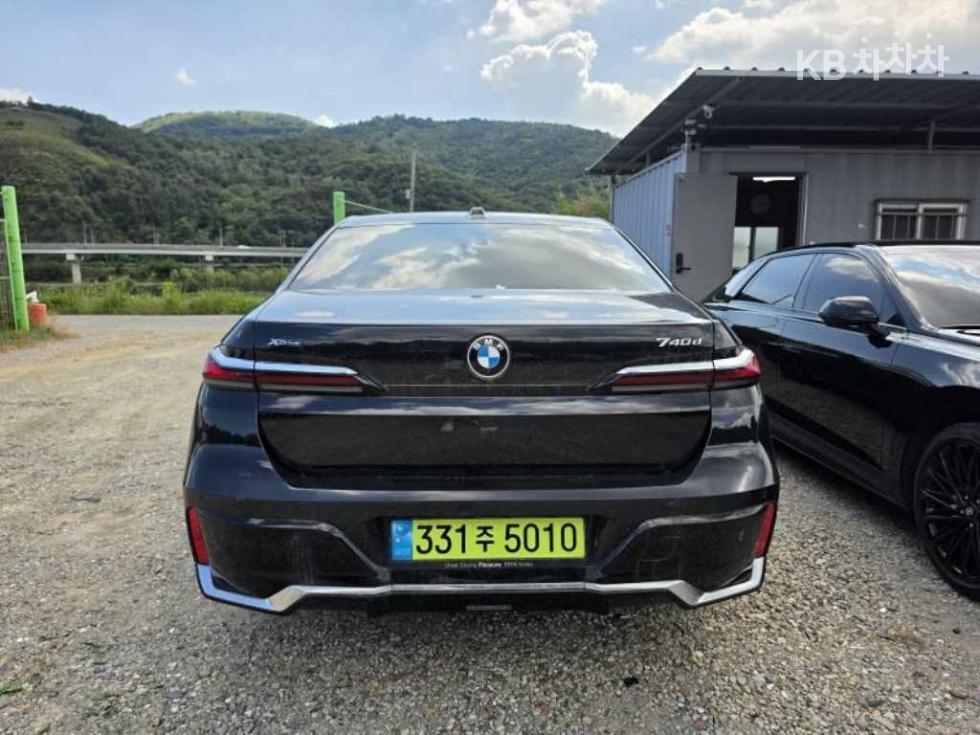 BMW 7er, 2024, фотография 4