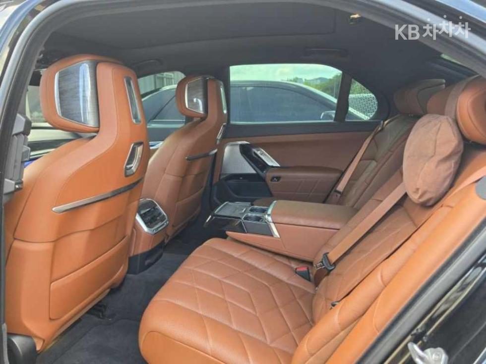 BMW 7er, 2024, фотография 7