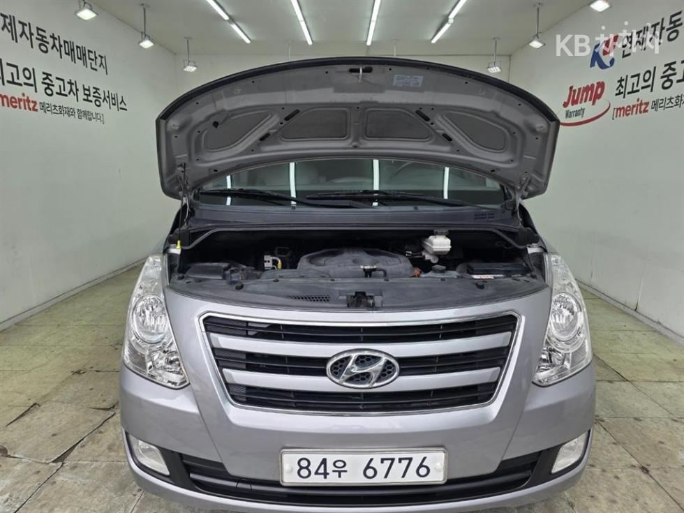 Hyundai Starex — miniaturë 5