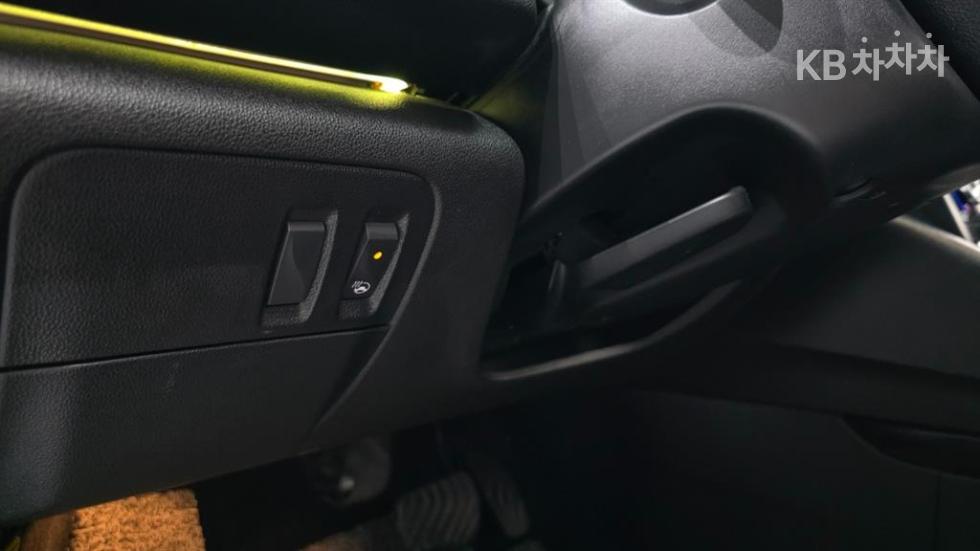 Renault SM6 — miniaturë 18