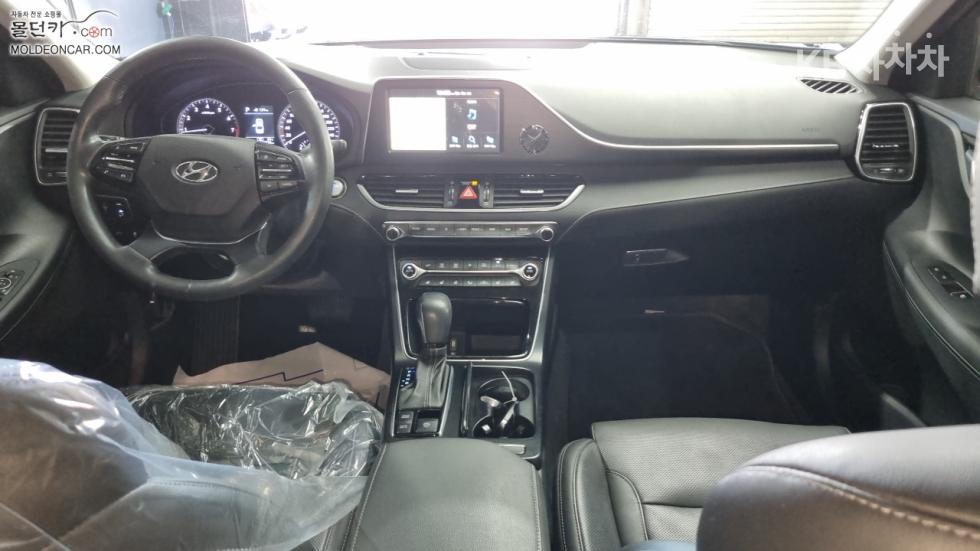 Hyundai Grandeur — miniaturë 7
