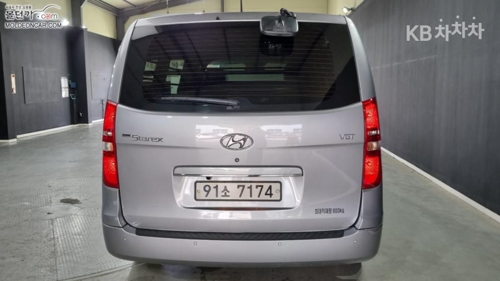 Hyundai Starex — miniaturë 4