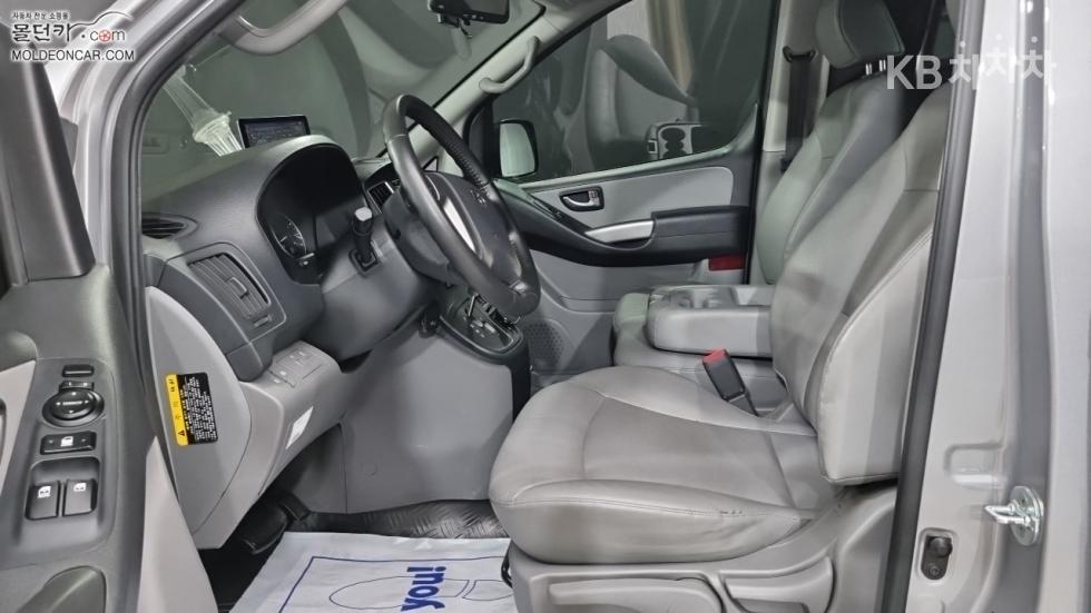 Hyundai Starex — miniaturë 9