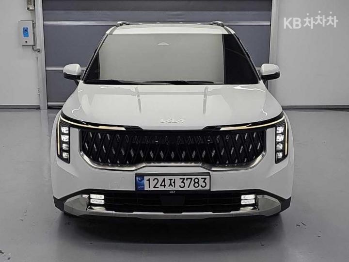 Kia Carnival — miniaturë 2