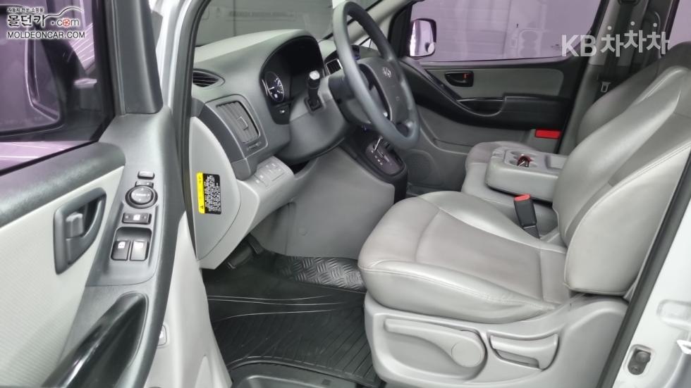 Hyundai Starex — miniaturë 9