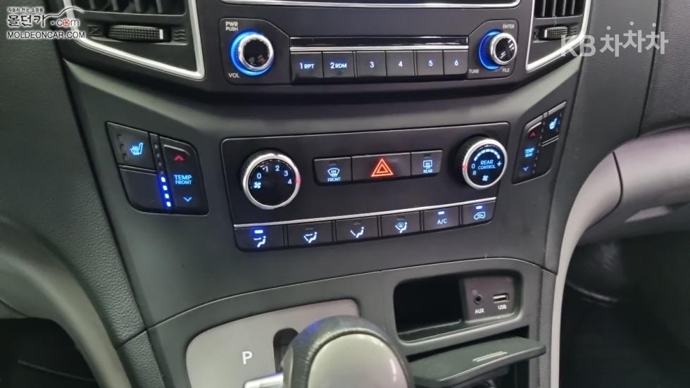 Hyundai Starex — miniaturë 13