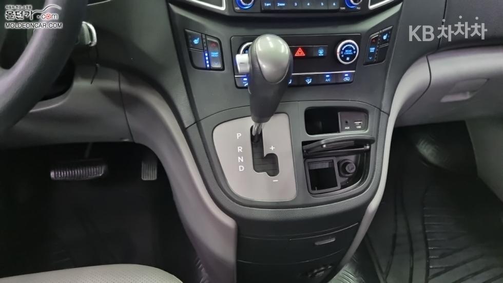 Hyundai Starex — miniaturë 14